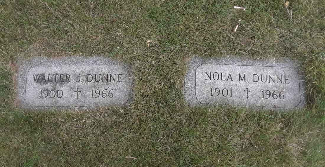 Daddy Dunne and Nola's gravestones